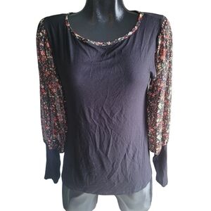 Storm Los Angeles Black Top with Floral Puff Sleeves M